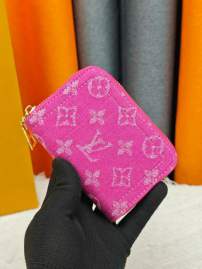 Picture of Louis Vuitton Wallets _SKUfw240289058fw